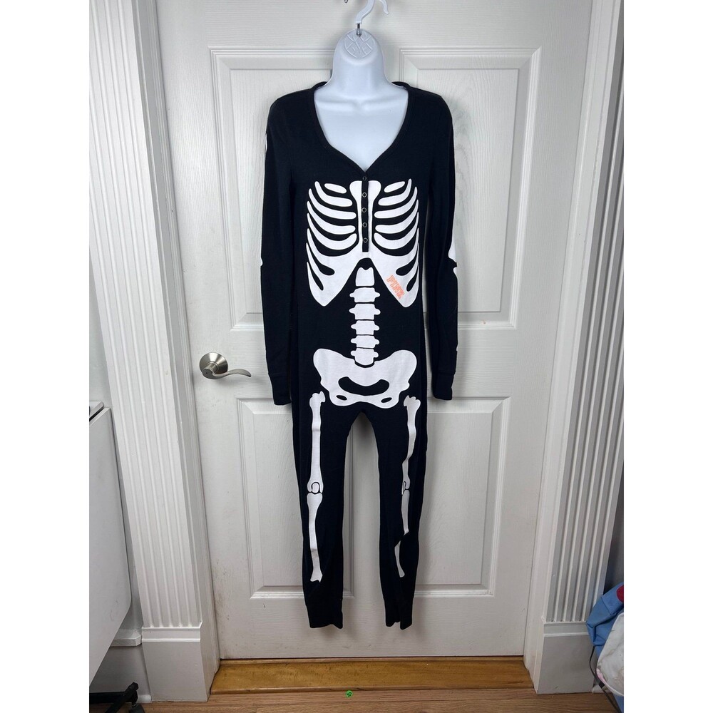 PINK VS Thermal Skeleton On Piece